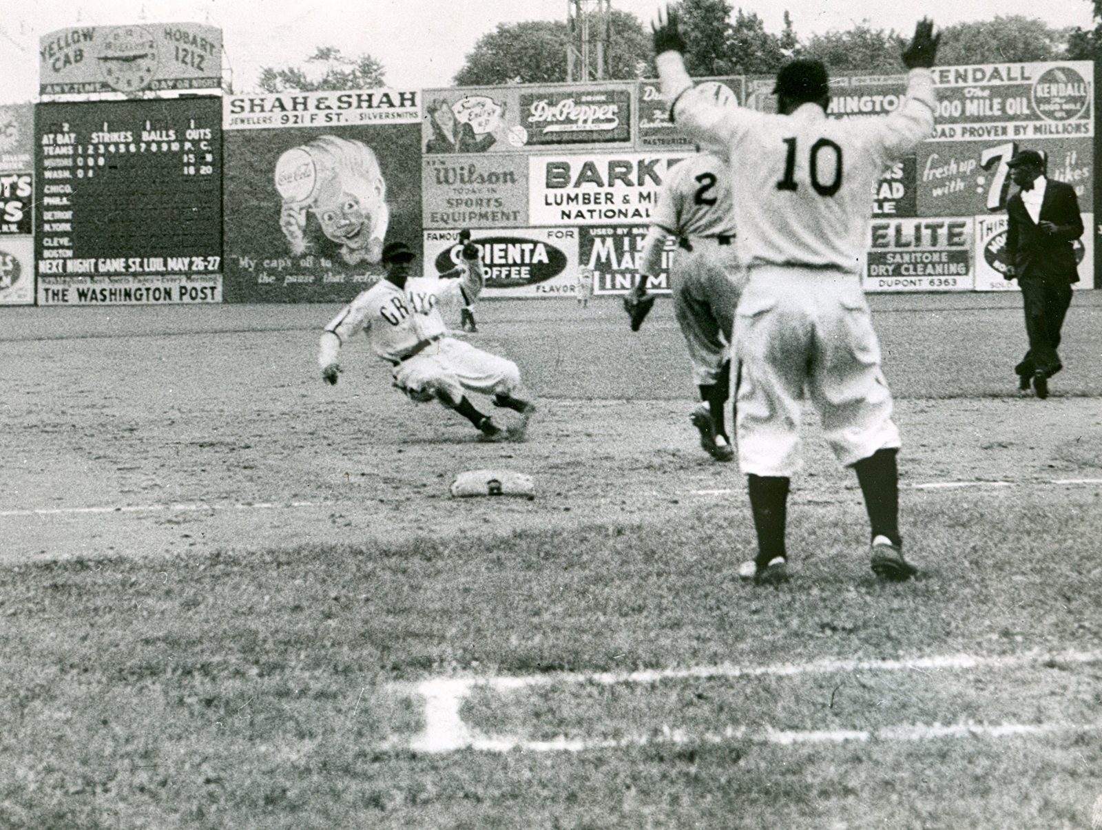 Bell, Cool Papa | Baseball Hall of Fame